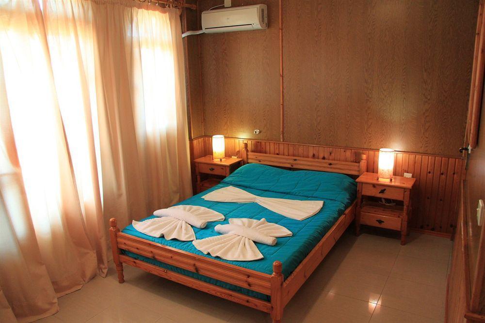 Katerina For Rent Aparthotel Chrissi Akti Chania